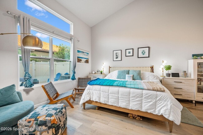 Building Photo - 763 Simeon Dr