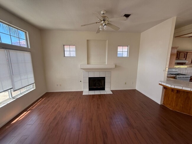 Building Photo - 10612 Tivoli Ct