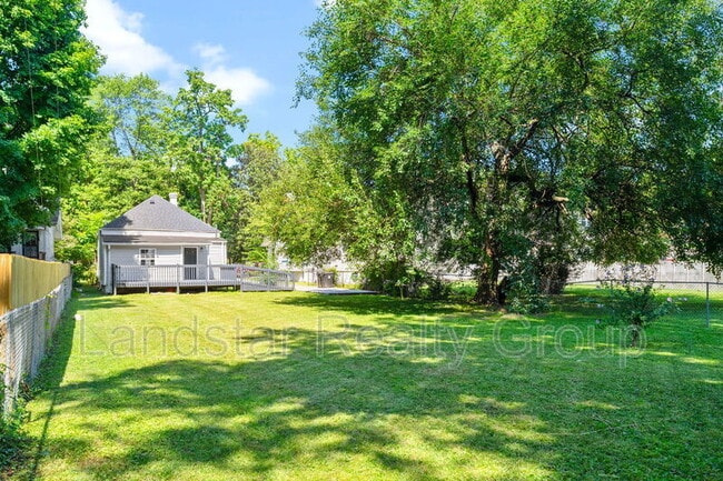 Building Photo - 4013 S 2nd St