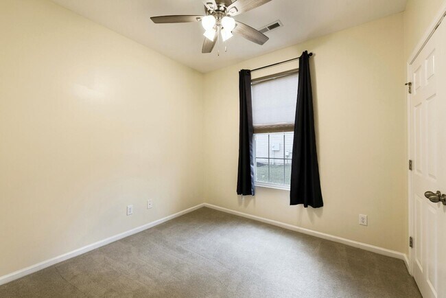 Building Photo - 4732 Lewis And Clark Trail