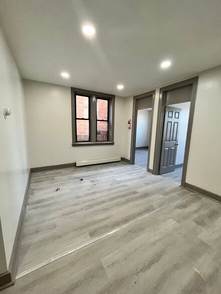 838 Communipaw Ave 2F - 818 Communipaw Ave