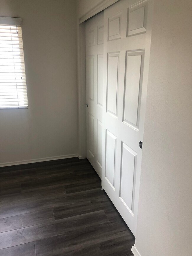 Building Photo - 3395 Nimes Ln