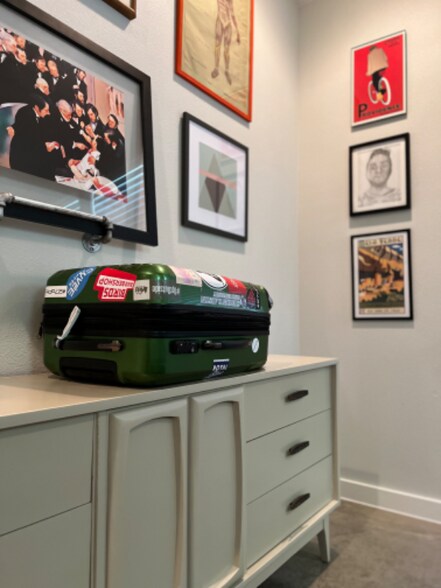 Building Photo - 2700 Francisco St