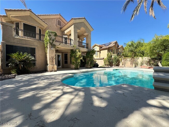 Building Photo - 1828 Dolce Dr