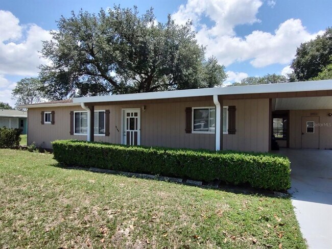 Building Photo - 9180 SW 101st Pl