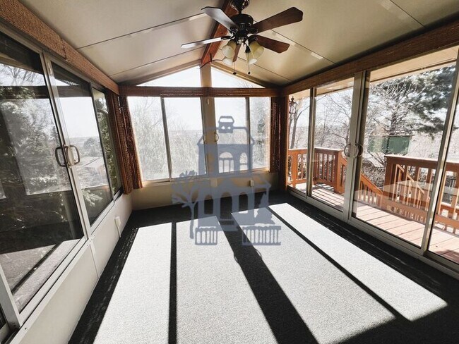Building Photo - 5419 Alteza Dr