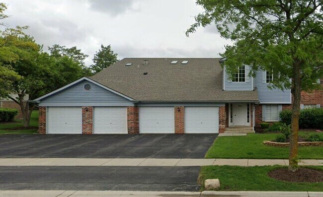Primary Photo - 1521 Commodore Ct