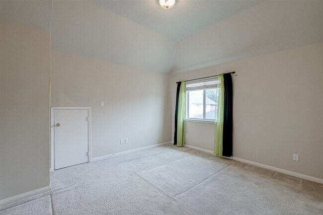 Building Photo - 11205 Sunlit Bay Dr