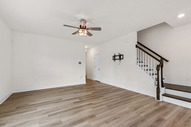 Building Photo - Spacious 3-Bedroom Townhome in Durham!