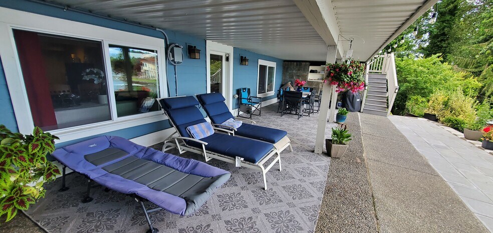 Building Photo - 1611 Vernon Rd