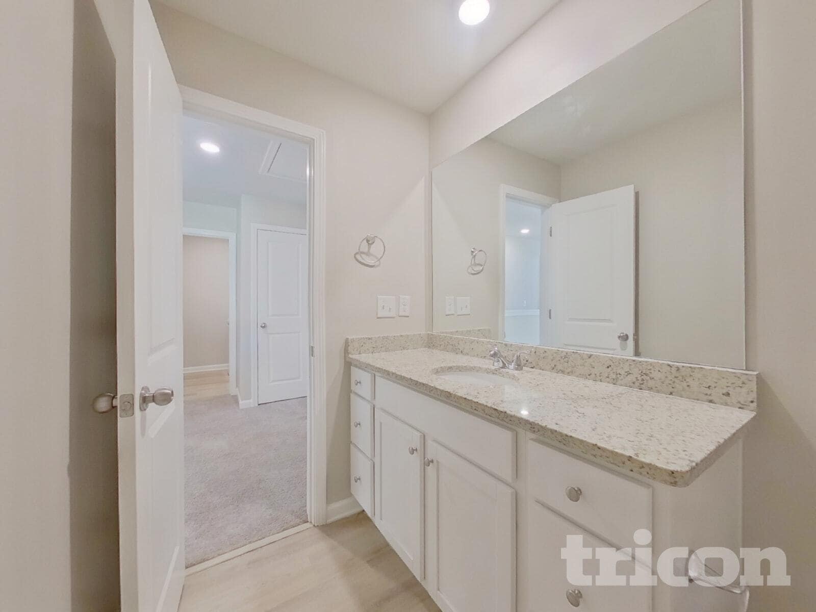 Building Photo - 831 Bryson Lake Cir