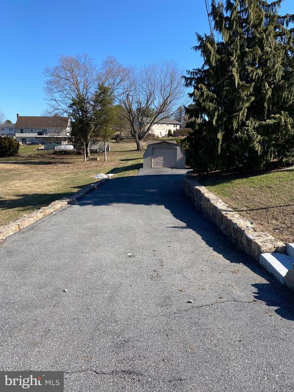 Building Photo - 45 Clay Slate Rd