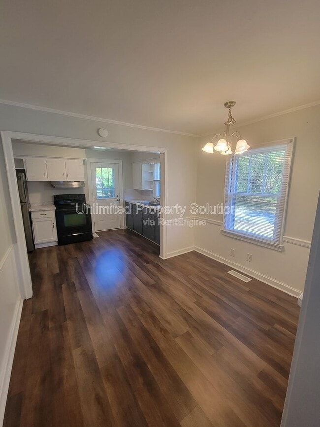 Building Photo - 252 Peiffer Ave