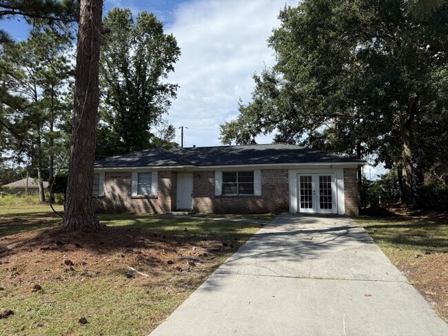 Primary Photo - MOVE IN READY