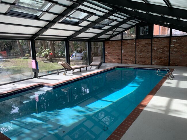 Building Photo - 4214 50th St NW