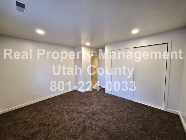 Building Photo - 1148 W 100 N