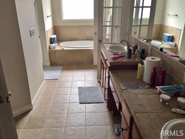 Building Photo - 81 Gardenia Dr