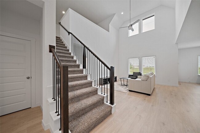 Building Photo - 3815 Pierce Pl Ln