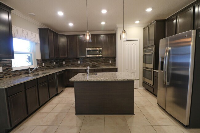 Building Photo - 554 Tumbled Stone Wy