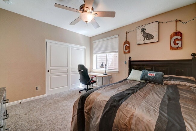Building Photo - 4221 S Danyell Dr