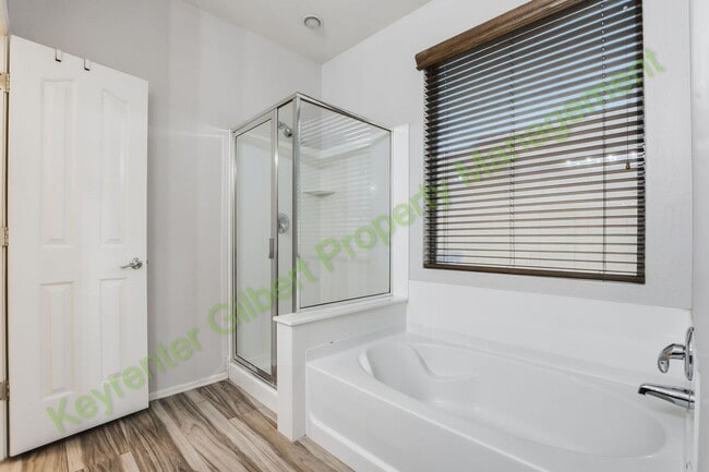 Building Photo - Beautiful Single-Story Gilbert Home in the Seville Community