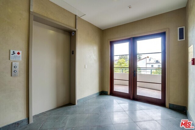 Building Photo - 10707 Missouri Ave