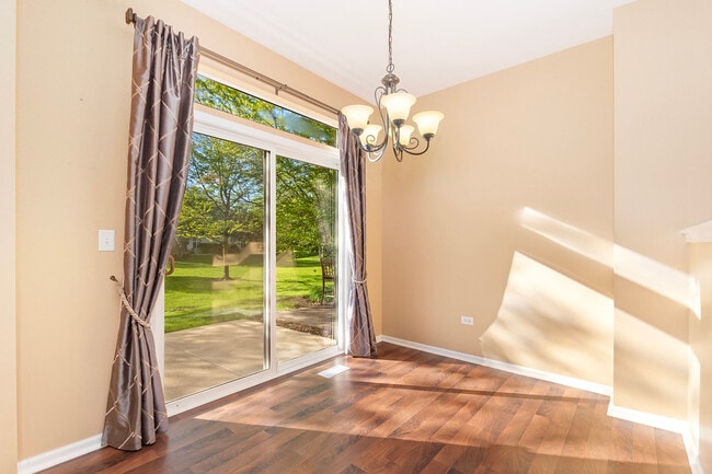 Building Photo - 2329 Moonlight Ct