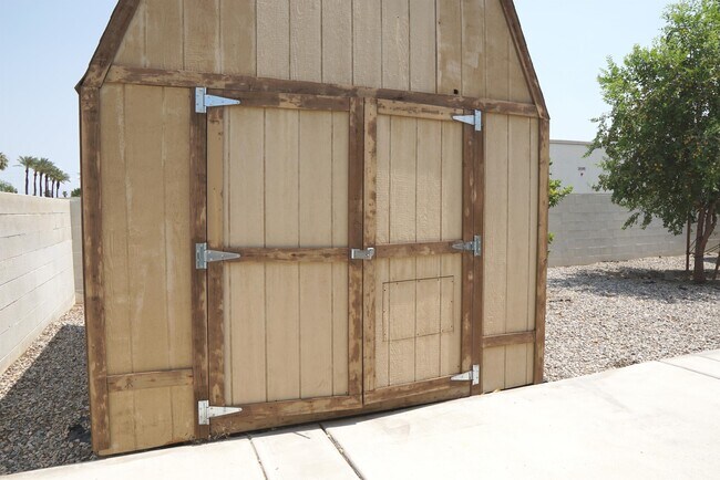 Building Photo - 31510 Avenida Del Padre