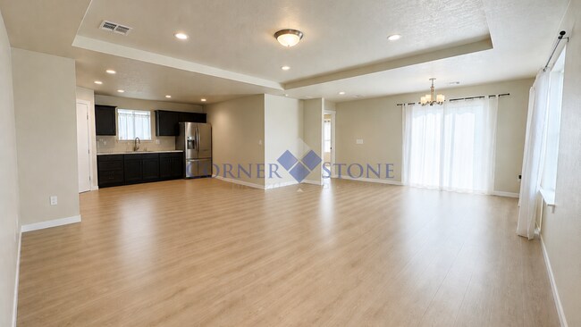 Building Photo - 17560 Barefoot Ridge Wy