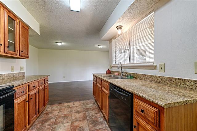 Building Photo - 4652 Misty Ridge Dr