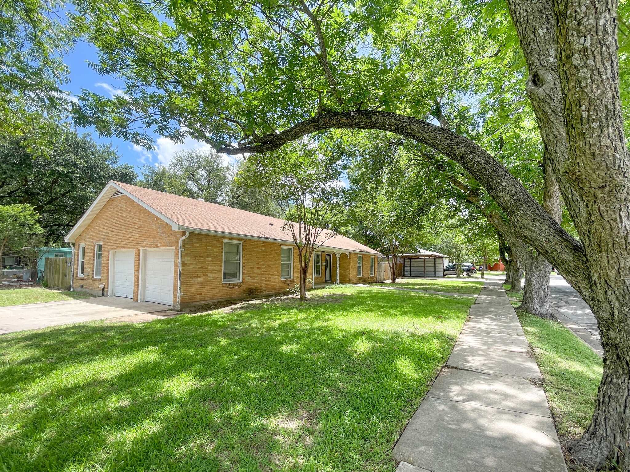 Building Photo - 4500 Anlo Ave