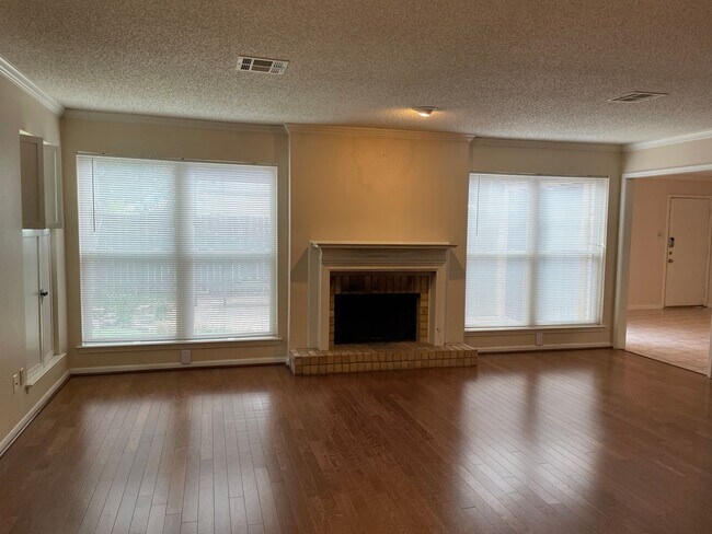 Building Photo - Available Now! Charming 2-Bedroom, 2-bath Landon Branch Townhome with Private Courtyard and Prime...