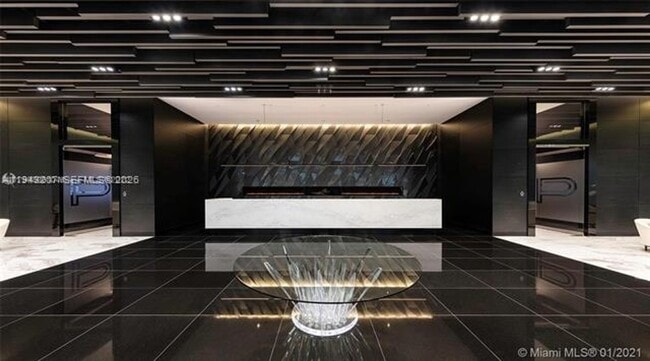 Building Photo - 851 NE 1st Ave