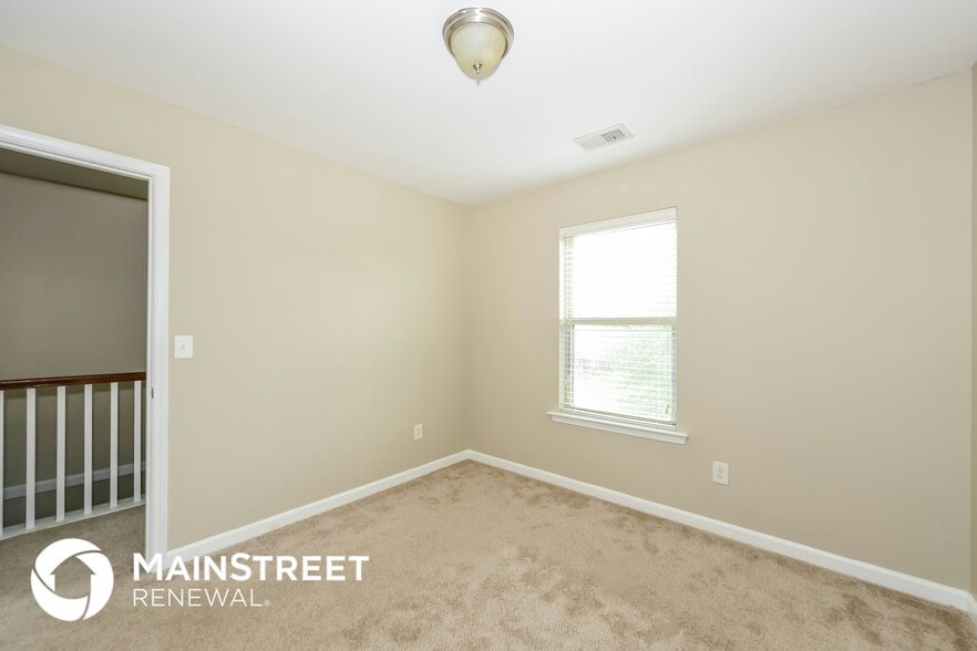 Building Photo - 141 Union Station Dr