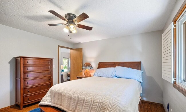 Building Photo - 5656 S Onaga Pl