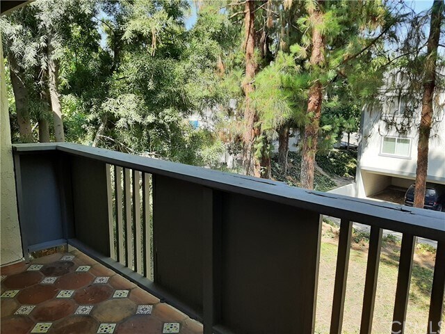 Building Photo - 1713 N Brea Blvd