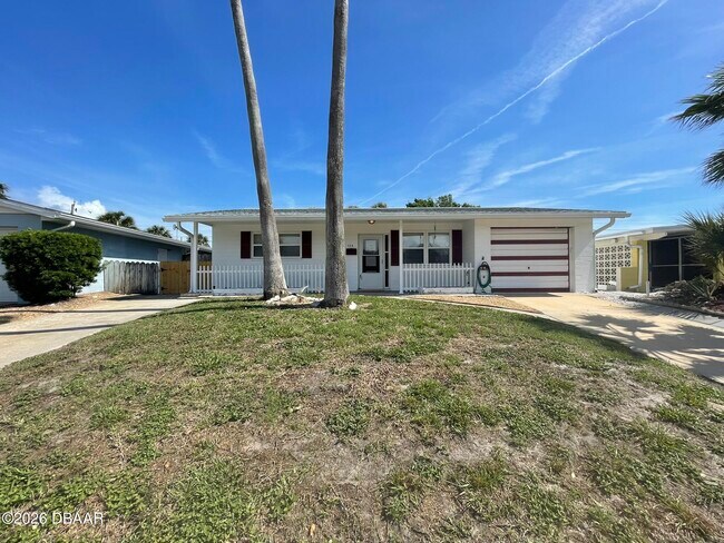 Building Photo - 125 Lynnhurst Dr