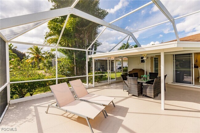 Building Photo - 1424 Windsor Ct