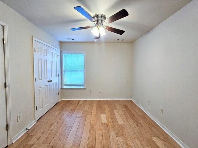 Building Photo - 1372 Dukes Creek Dr