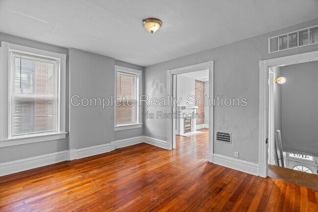 Building Photo - 4109 Hartford St