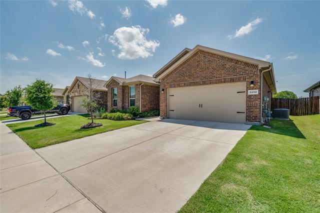 Building Photo - 2432 Goodnight Ranch Dr