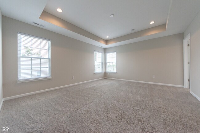 Building Photo - 7042 Pinnacle Dr