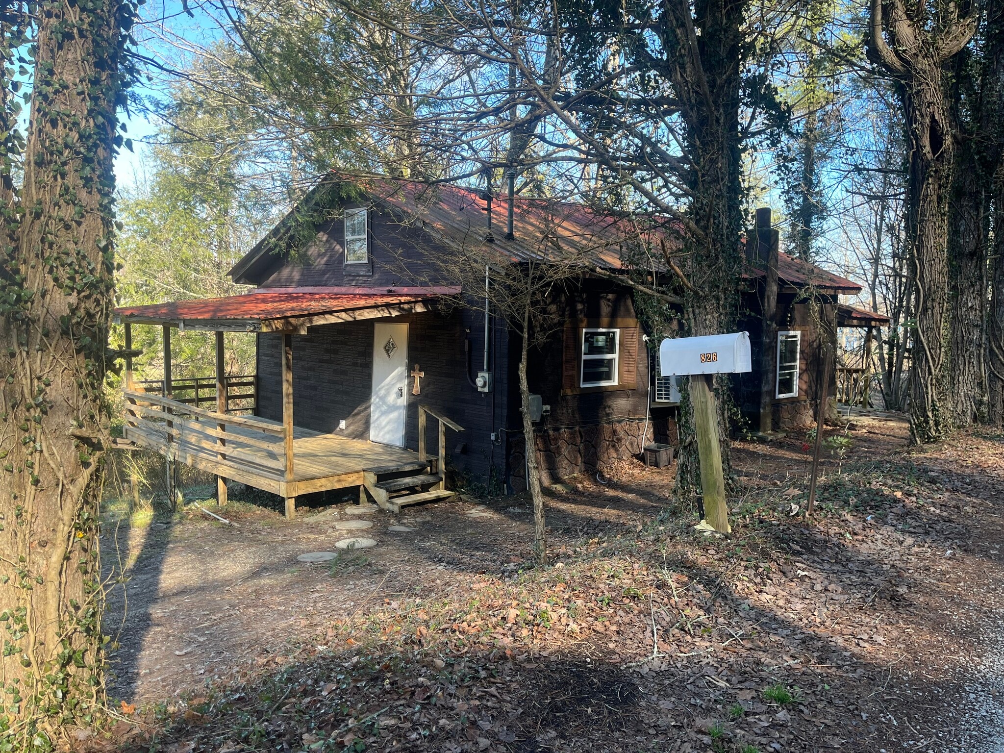 Building Photo - 826 Marcum Rd