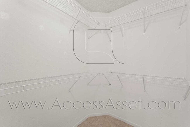 Building Photo - Fullerton Condo Near CSUF + Easy Freeway Access