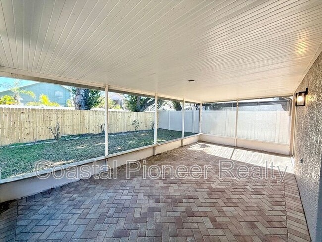 Building Photo - 8725 Huntfield St