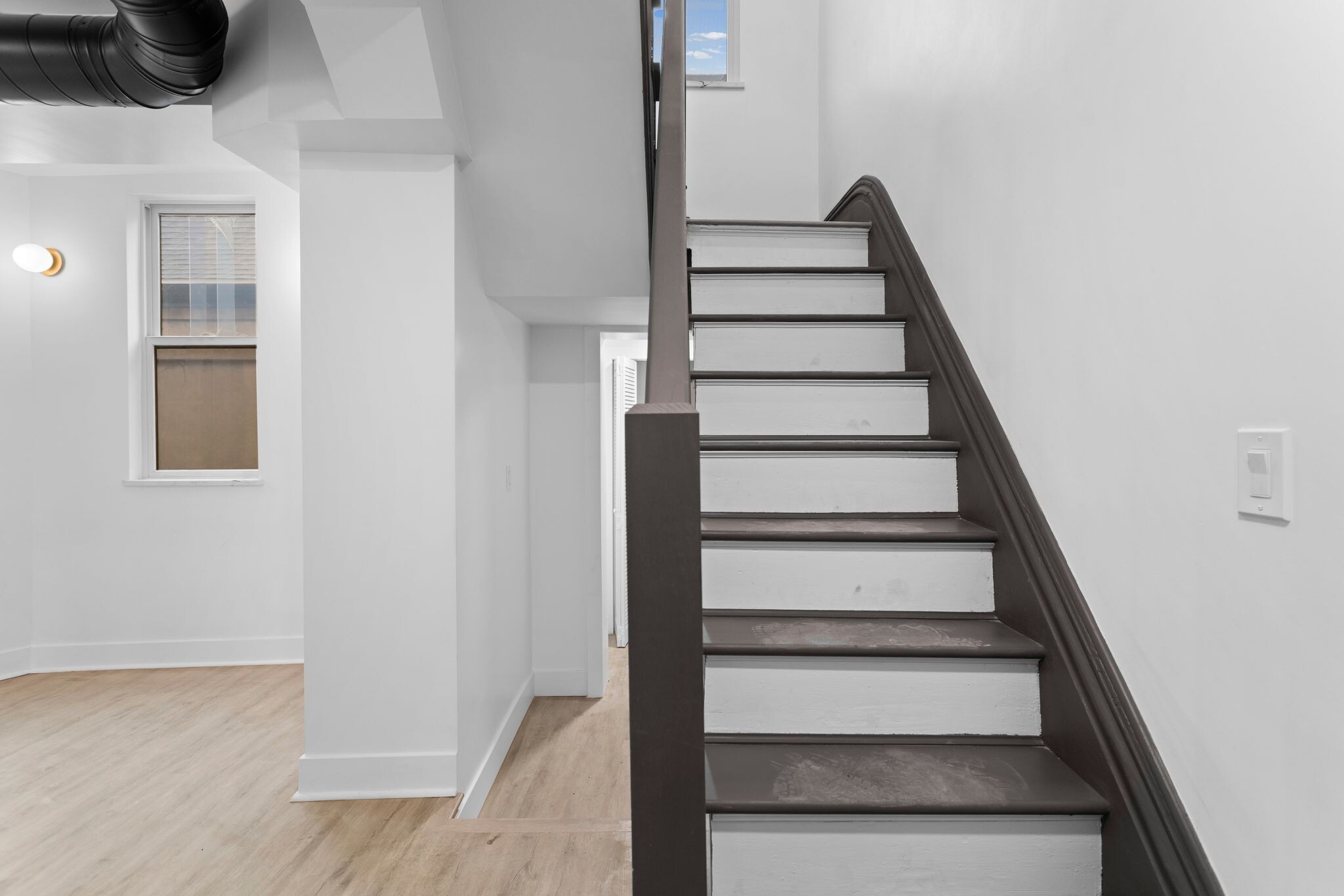 Stairs - 2035 Forbes Ave
