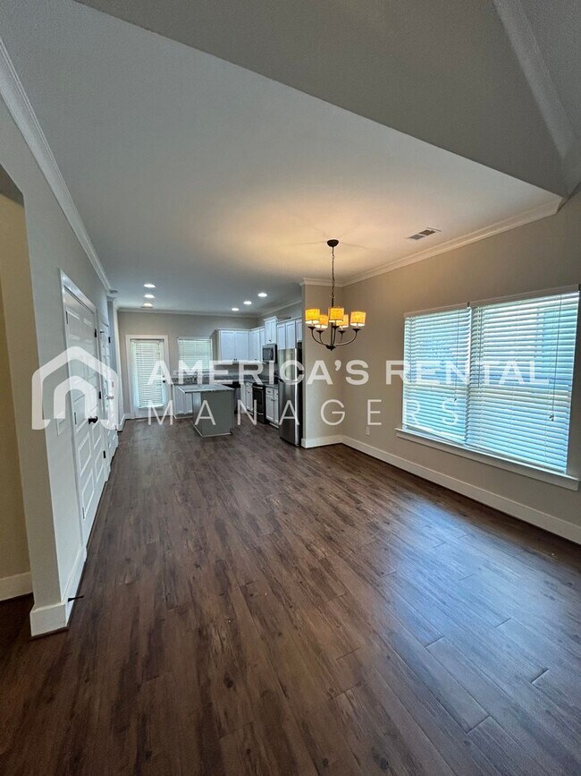 Building Photo - Home for Rent in Lake Cyrus! Available to View Now!!!