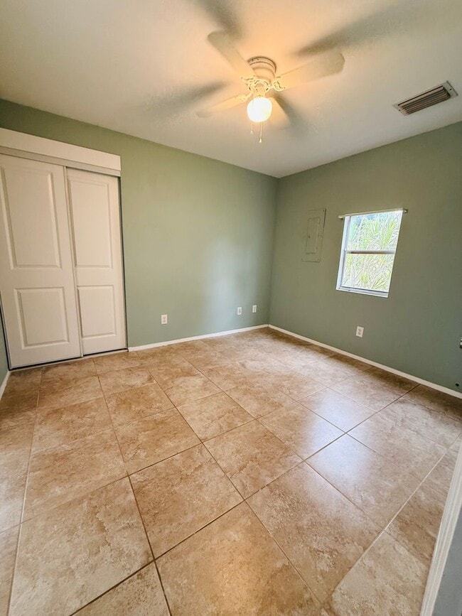Building Photo - 3/2/1 POOL Home with Fenced Yard--Pool & Y...