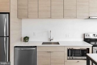 Building Photo - 1550-1511 11th St NW