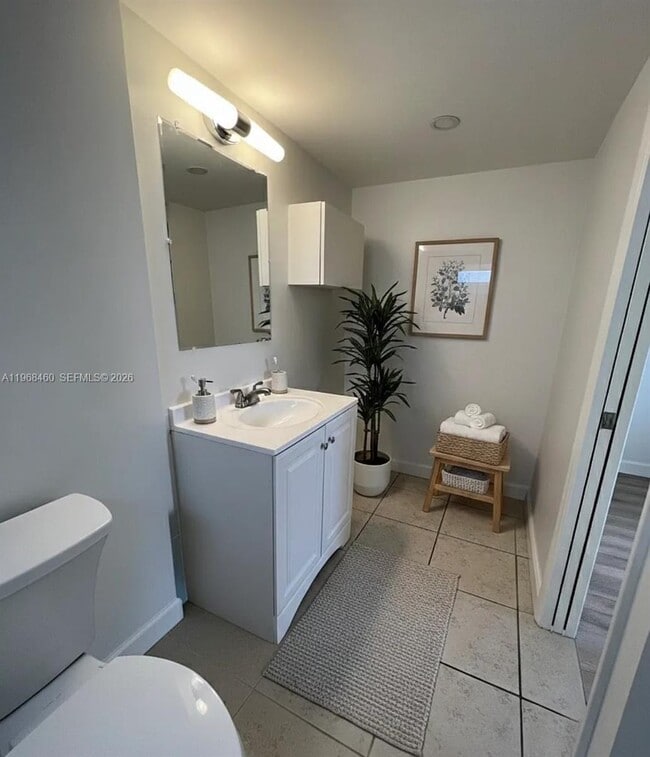 Building Photo - 6830 Indian Creek Dr